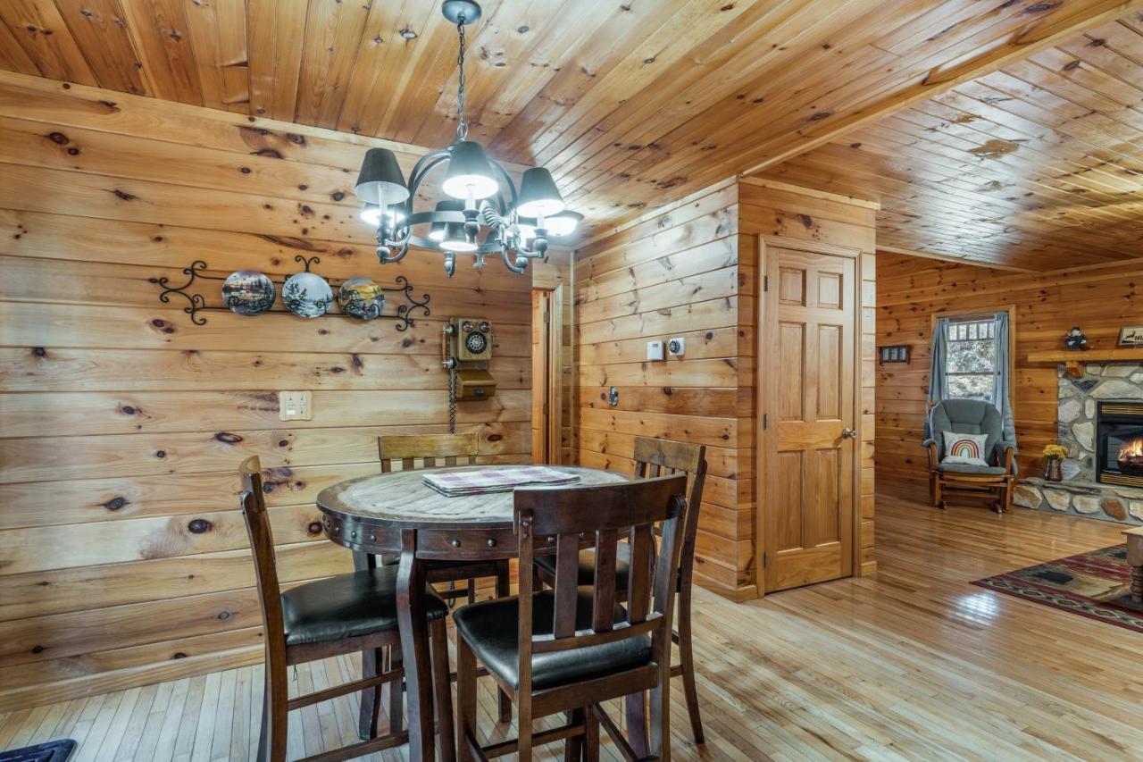 Villa Rocky Road Retreat à Ellijay Extérieur photo